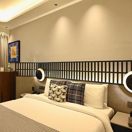 The Landmark Towers Kanpur Ngoại thất bức ảnh