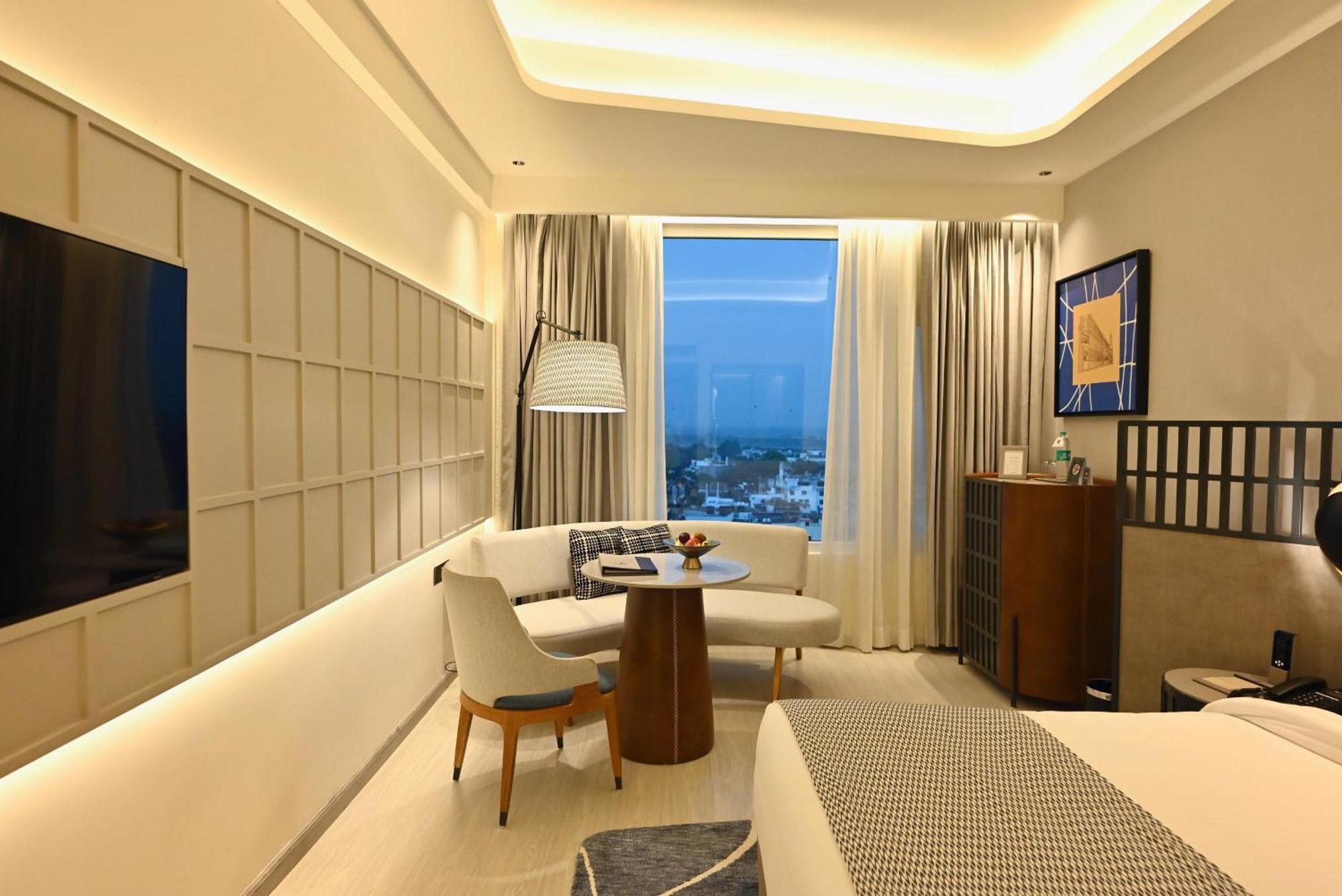 The Landmark Towers Kanpur Ngoại thất bức ảnh